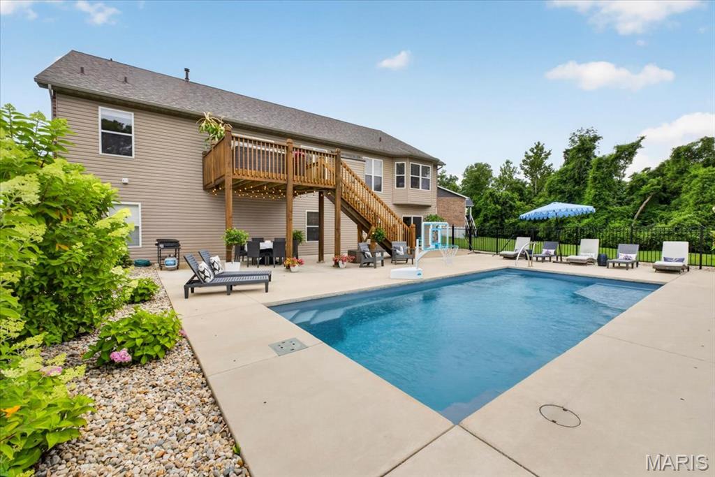 607 W Laura Court, Columbia, IL, 62236-4177