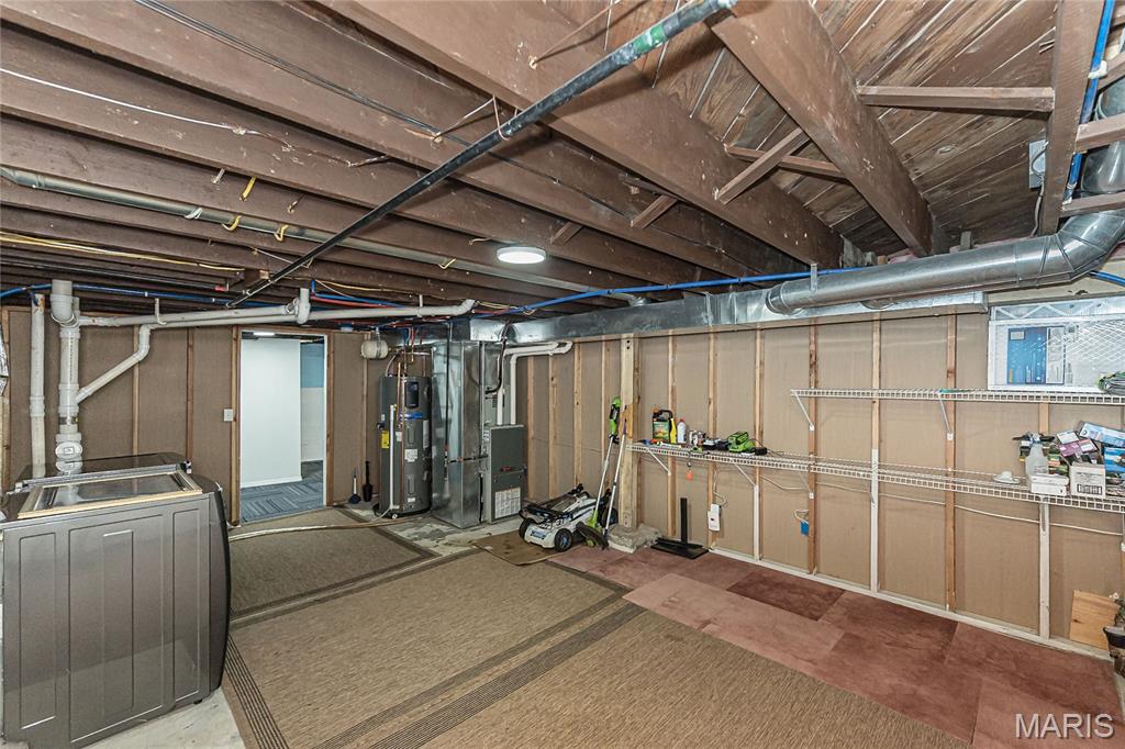 8928 Tudor Avenue, Overland, MO, 63114