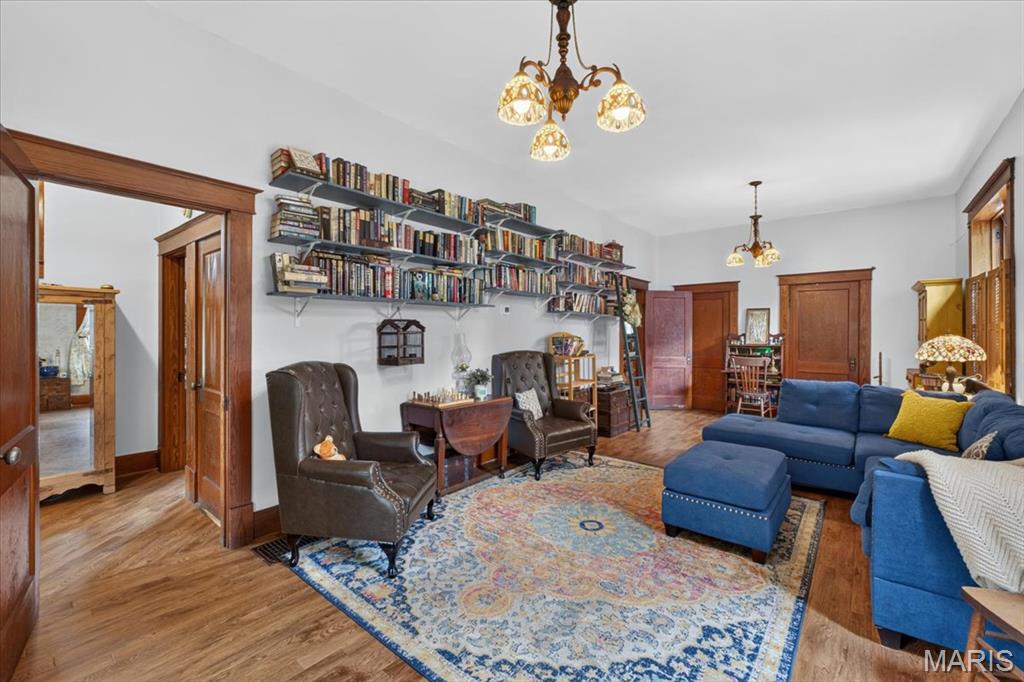 634 N Metter Avenue, Columbia, IL, 62236-1628