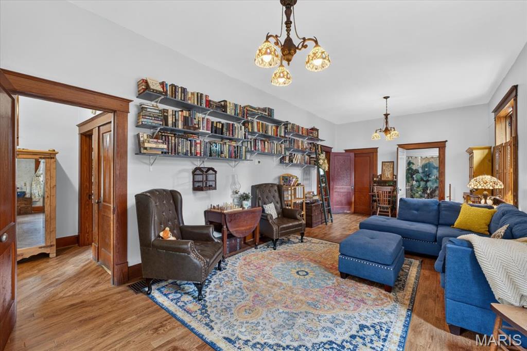 634 N Metter Avenue, Columbia, IL, 62236-1628