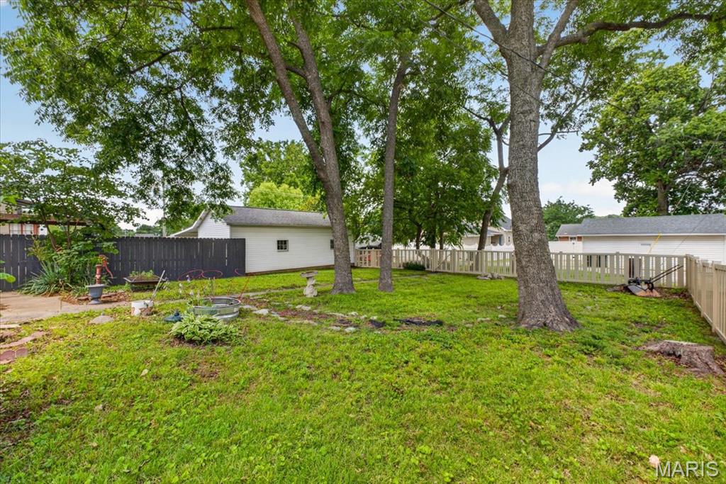 634 N Metter Avenue, Columbia, IL, 62236-1628