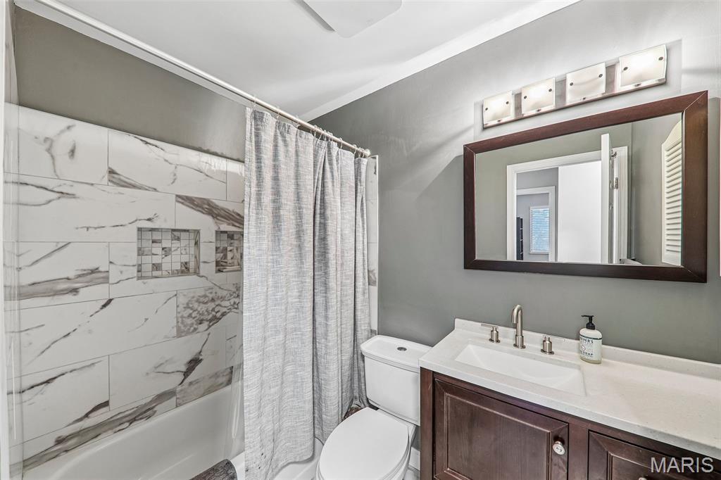 12948 Autumn View Drive, St Louis, MO, 63146