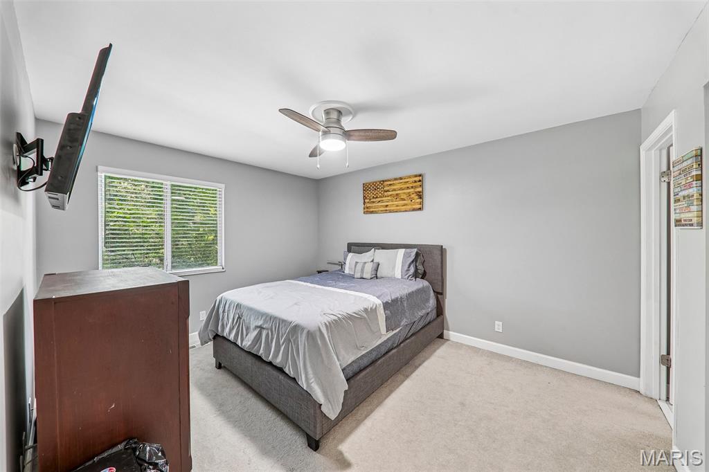 12948 Autumn View Drive, St Louis, MO, 63146
