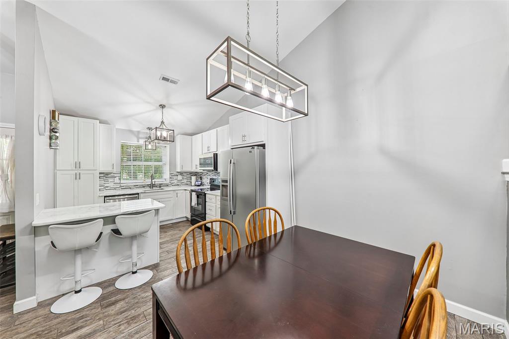 12948 Autumn View Drive, St Louis, MO, 63146