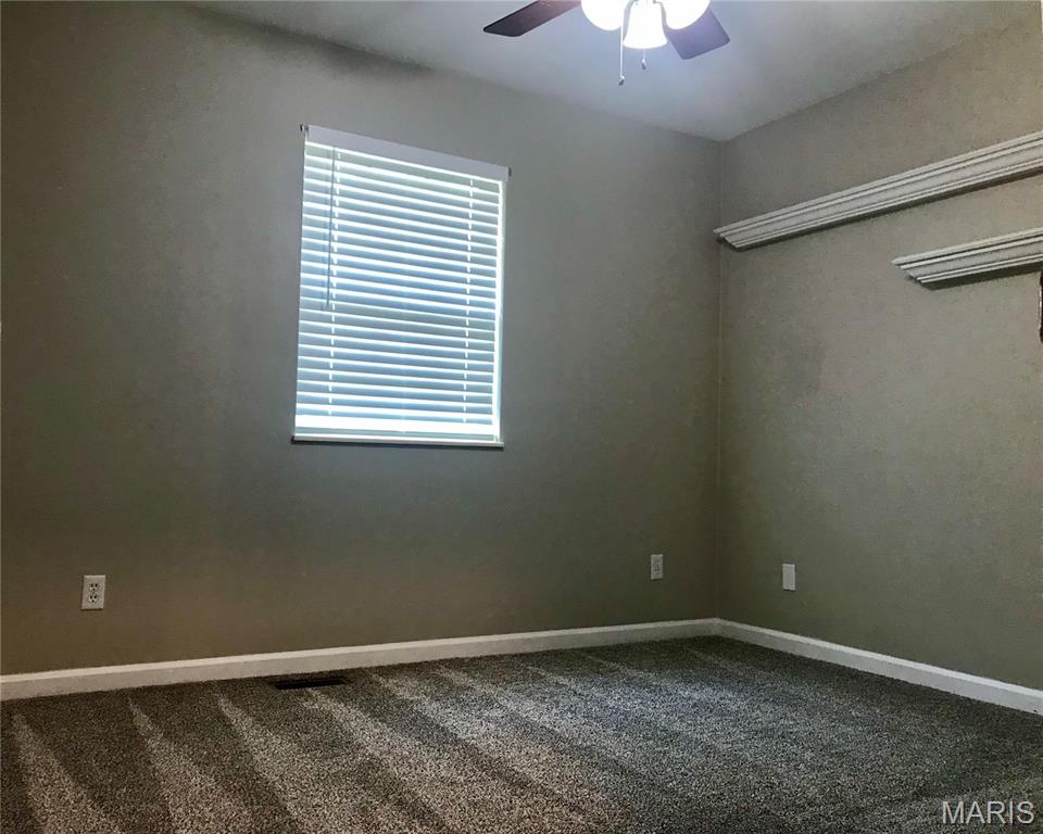 836 Sunnyhill Lane, Columbia, IL, 62236