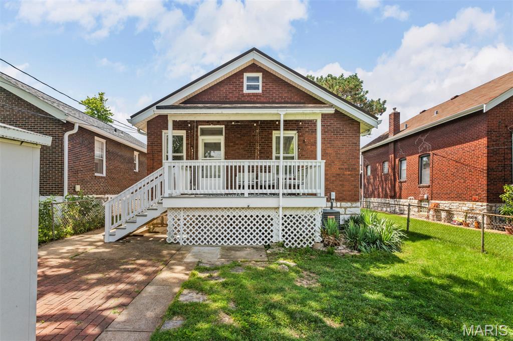 5157 Goethe Avenue, St Louis, MO, 63109-3204