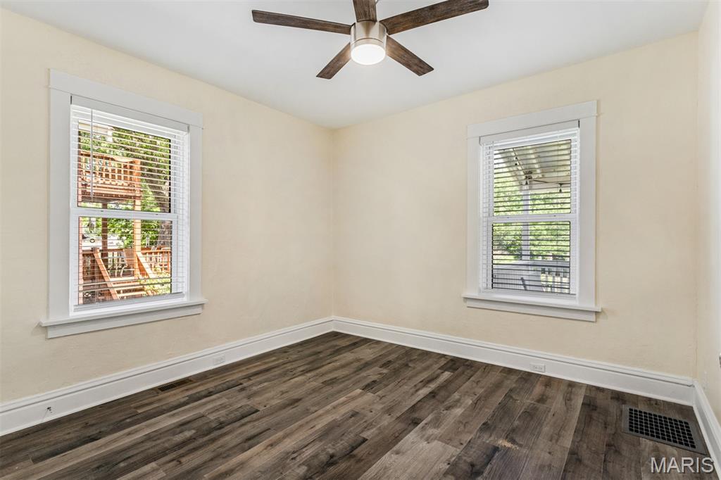 5157 Goethe Avenue, St Louis, MO, 63109-3204