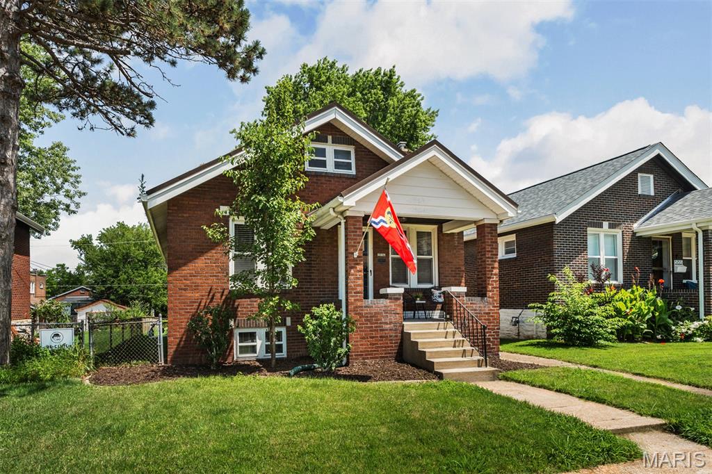 5157 Goethe Avenue, St Louis, MO, 63109-3204