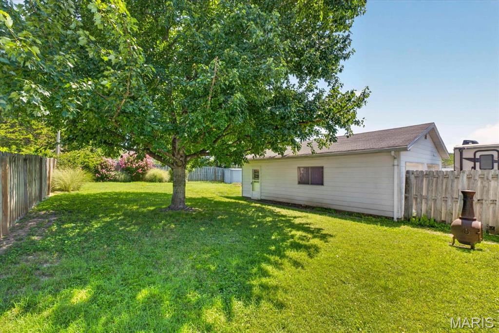 608 S Rapp Avenue, Columbia, IL, 62236-2435