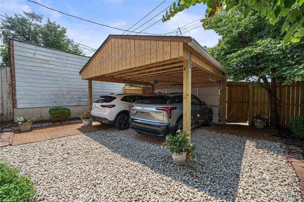 4608 Mcpherson Avenue, St Louis, MO, 63108