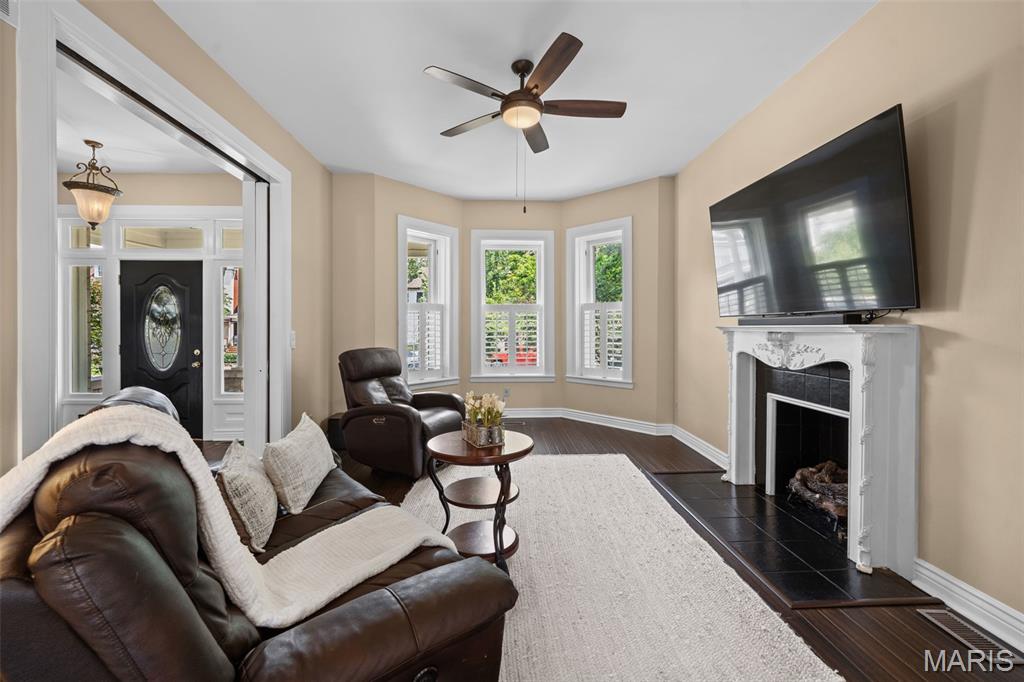 4608 Mcpherson Avenue, St Louis, MO, 63108