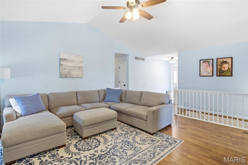 10 Spring Terrace Court, Columbia, IL, 62236