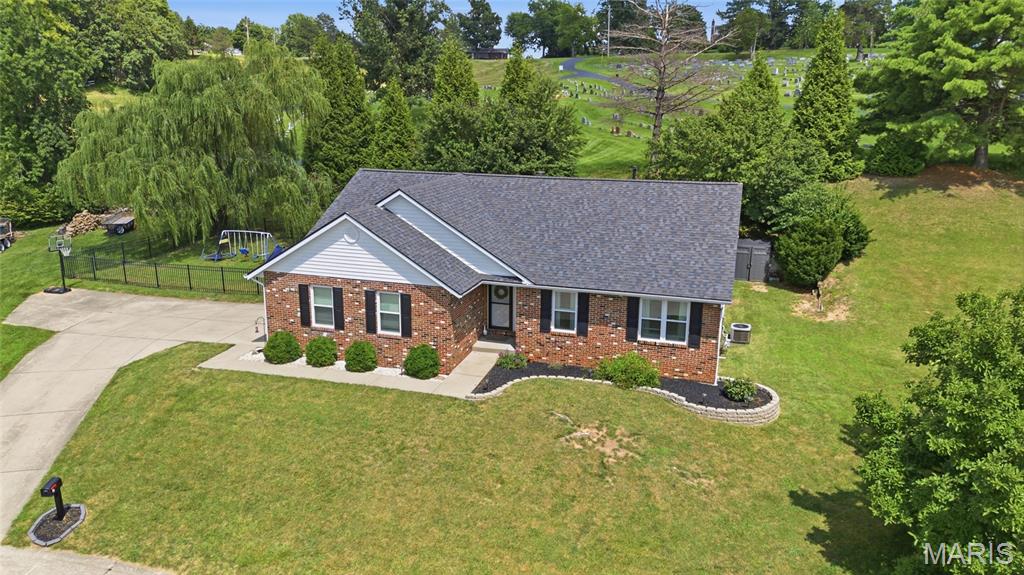 10 Spring Terrace Court, Columbia, IL, 62236
