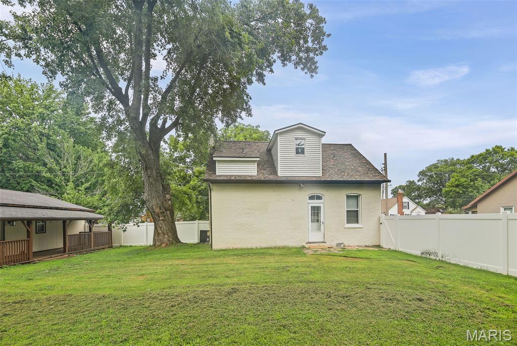 500 W Oak Street, Millstadt, IL, 62260