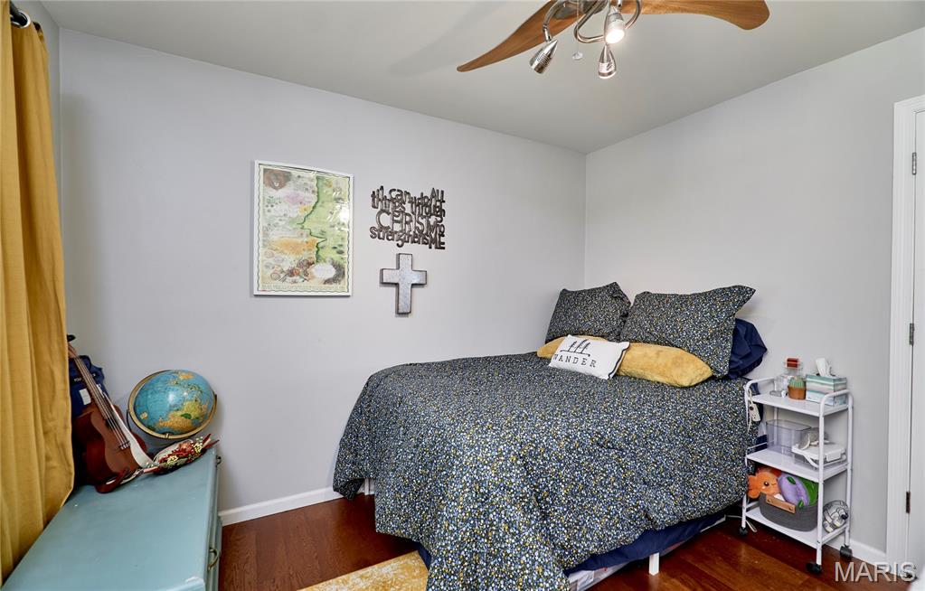 1375 Mobile Court, St Louis, MO, 63139