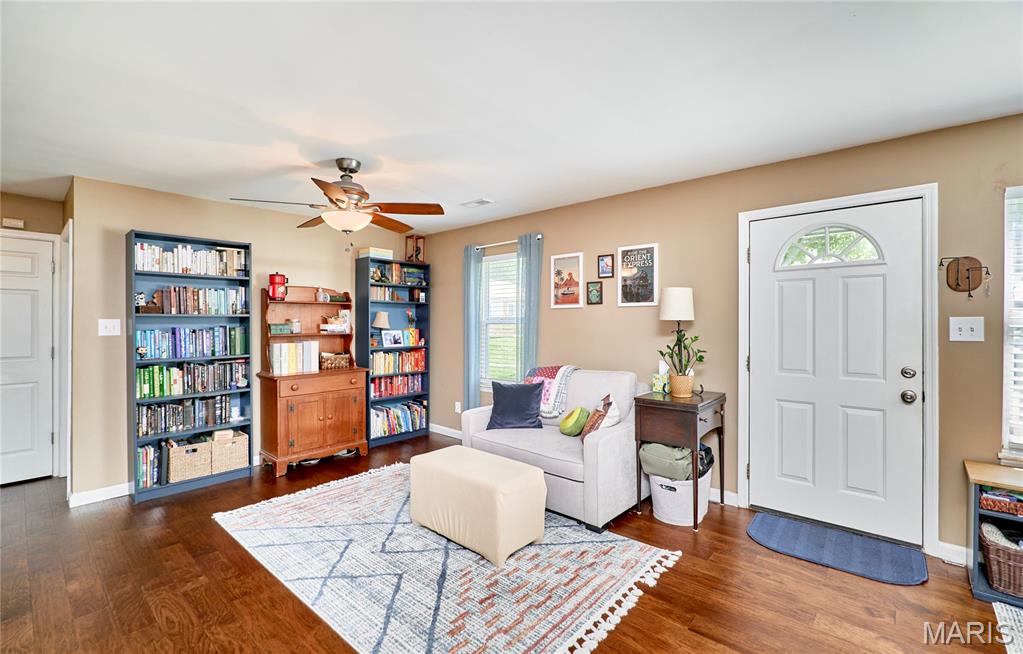 1375 Mobile Court, St Louis, MO, 63139