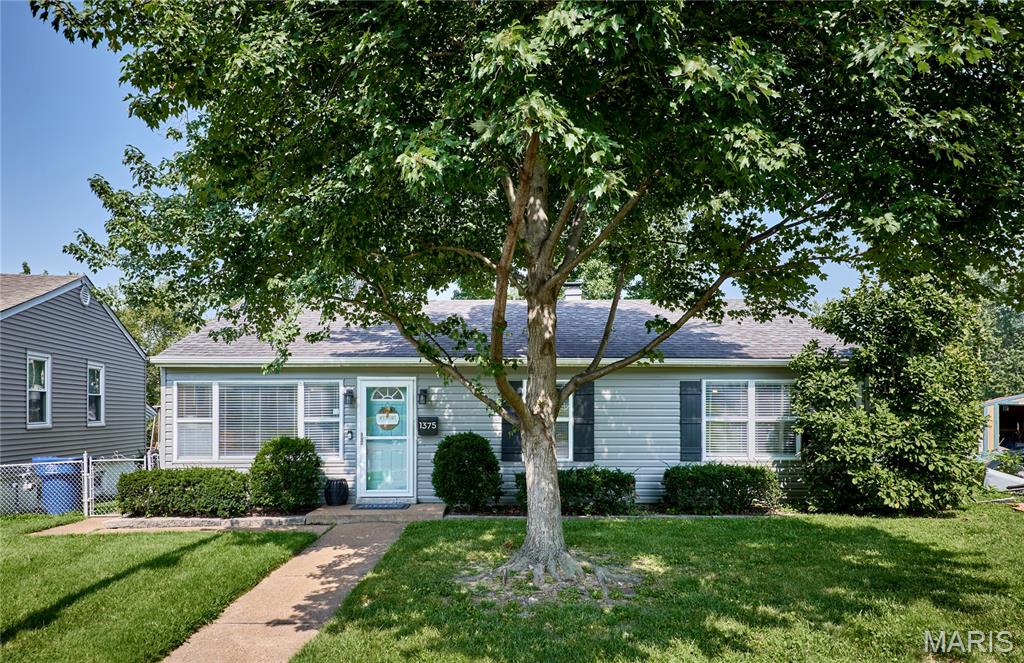 1375 Mobile Court, St Louis, MO, 63139