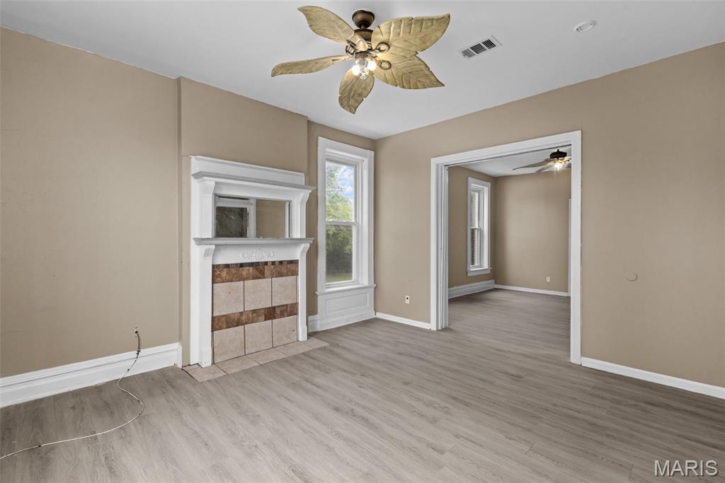 5866 Etzel Avenue, St Louis, MO, 63112