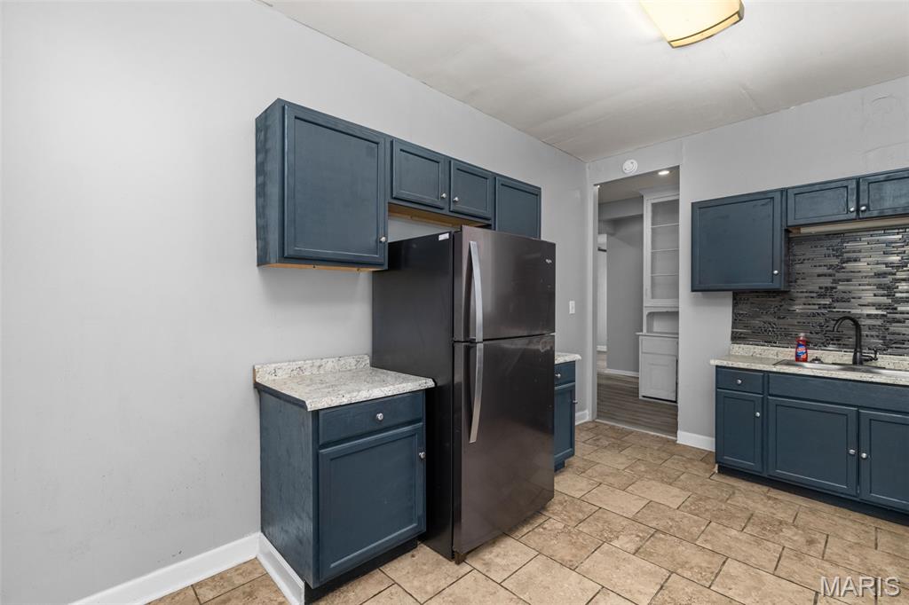 5866 Etzel Avenue, St Louis, MO, 63112