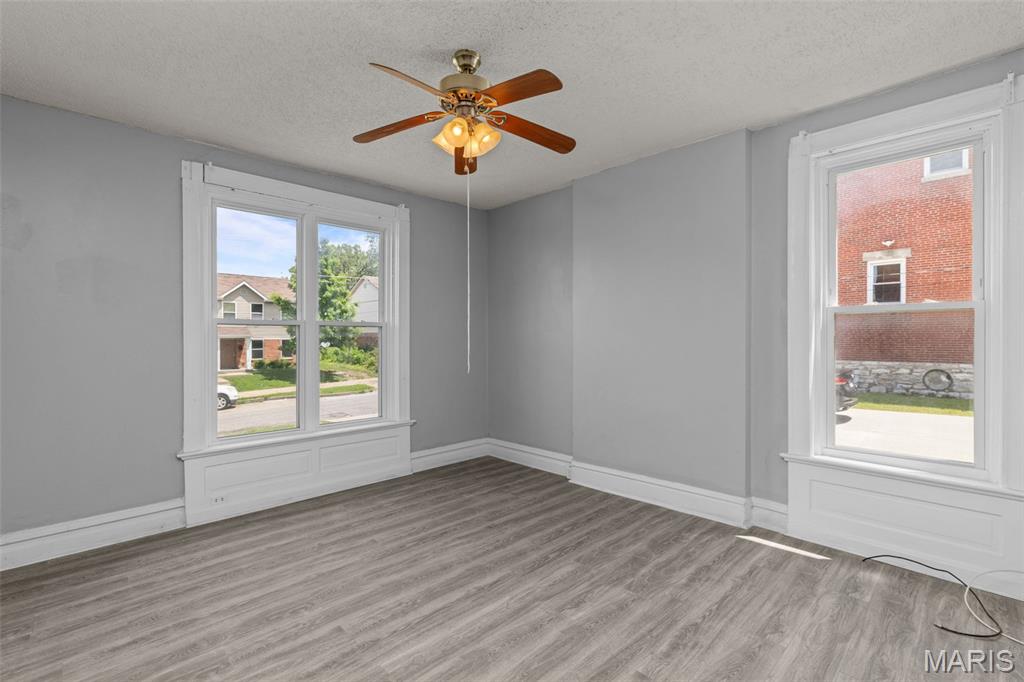 5866 Etzel Avenue, St Louis, MO, 63112