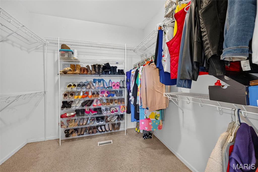 1136 Hoffmann Estates Drive, Columbia, IL, 62236