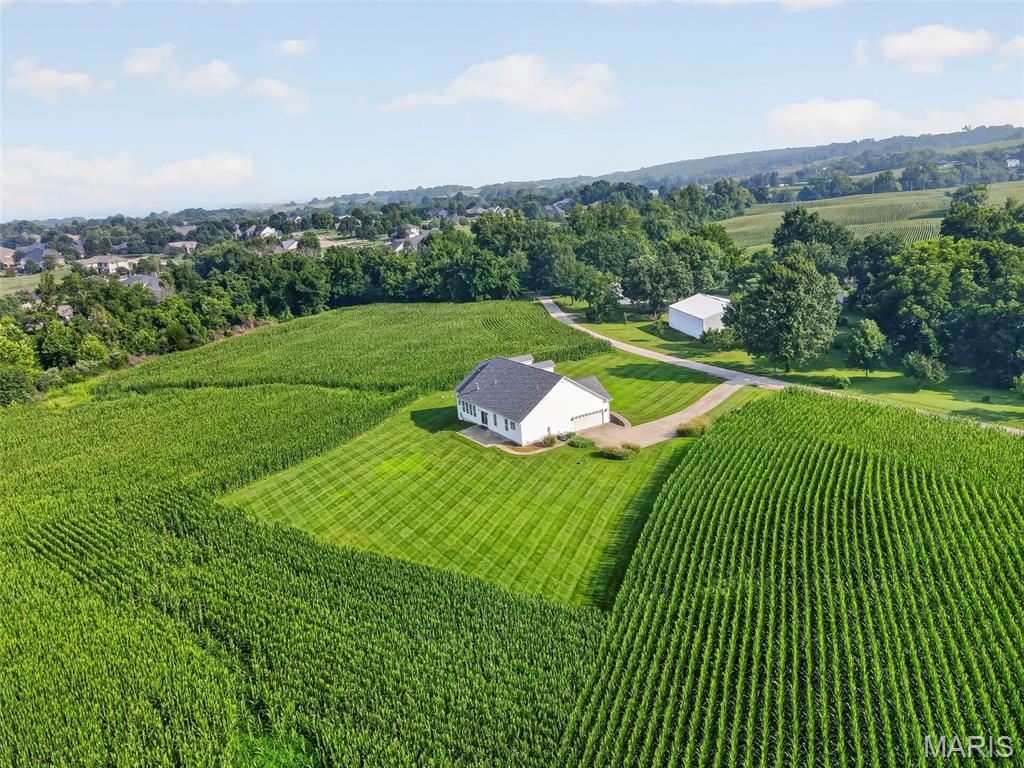 1136 Hoffmann Estates Drive, Columbia, IL, 62236