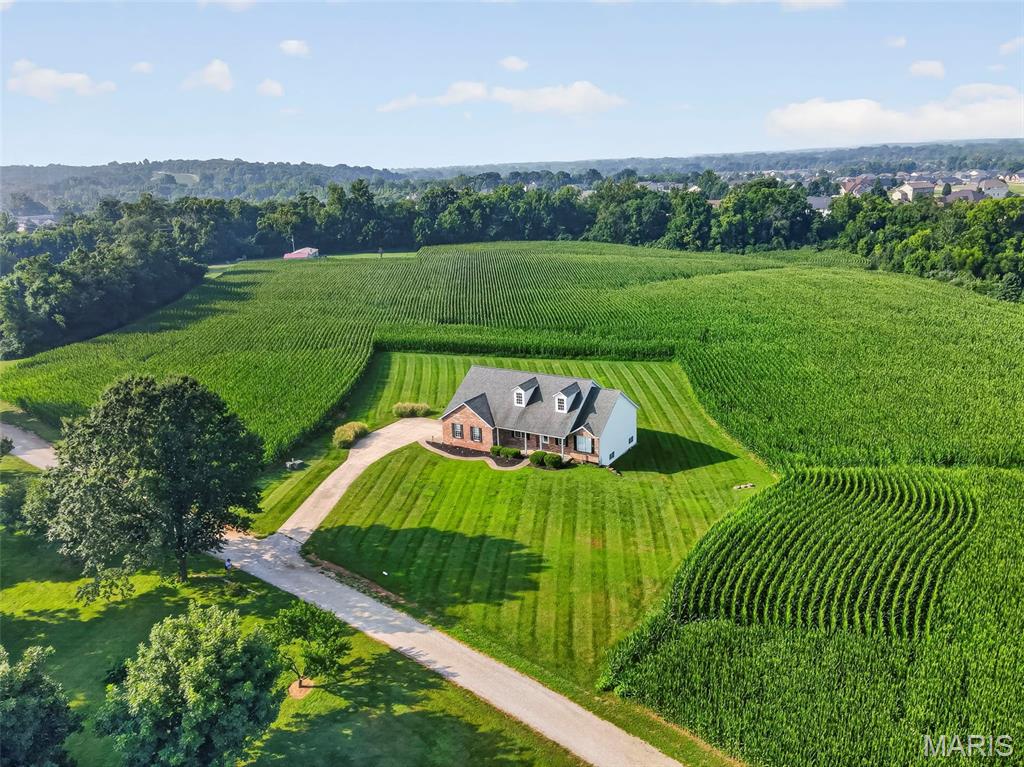 1136 Hoffmann Estates Drive, Columbia, IL, 62236