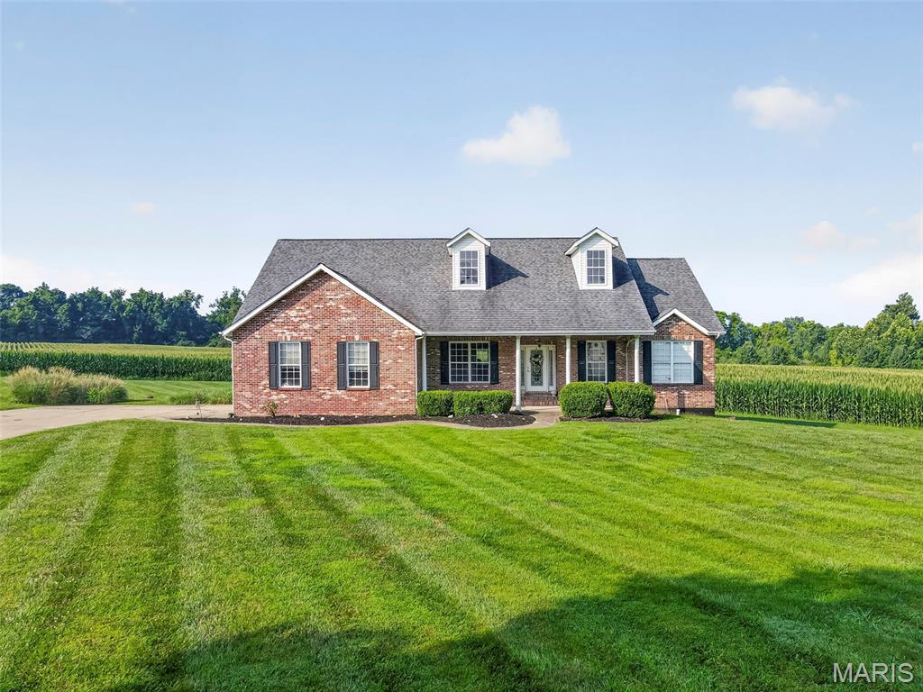 1136 Hoffmann Estates Drive, Columbia, IL, 62236