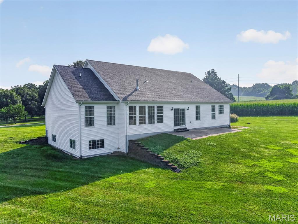 1136 Hoffmann Estates Drive, Columbia, IL, 62236