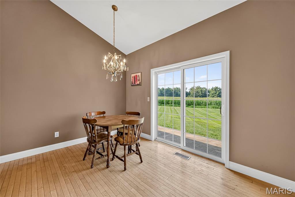 1136 Hoffmann Estates Drive, Columbia, IL, 62236
