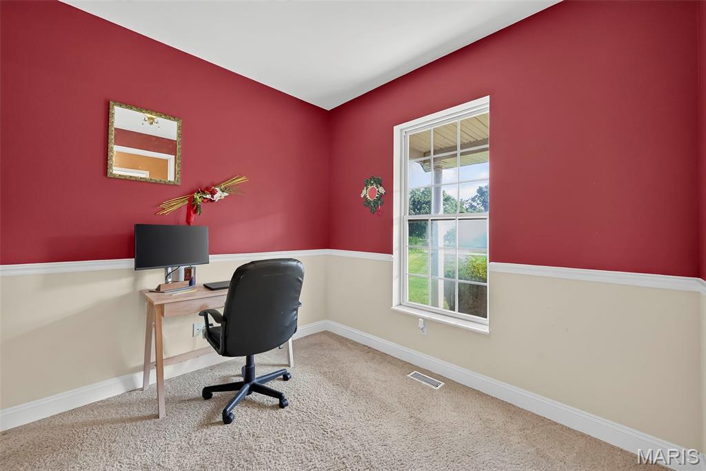 1136 Hoffmann Estates Drive, Columbia, IL, 62236