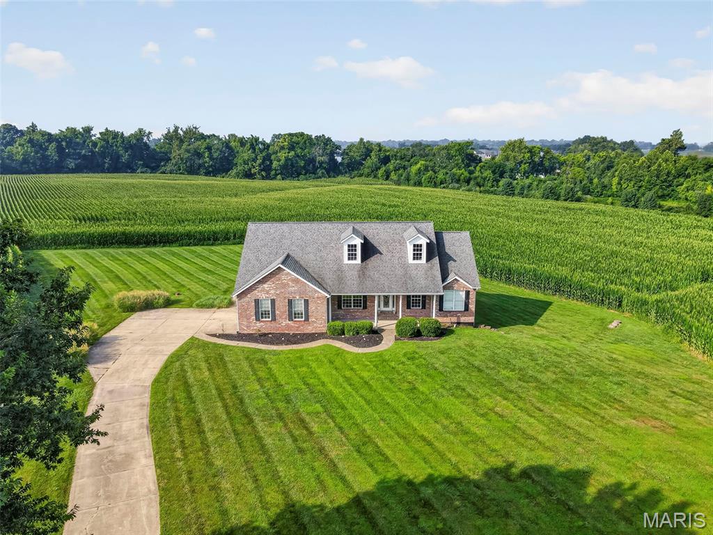 1136 Hoffmann Estates Drive, Columbia, IL, 62236