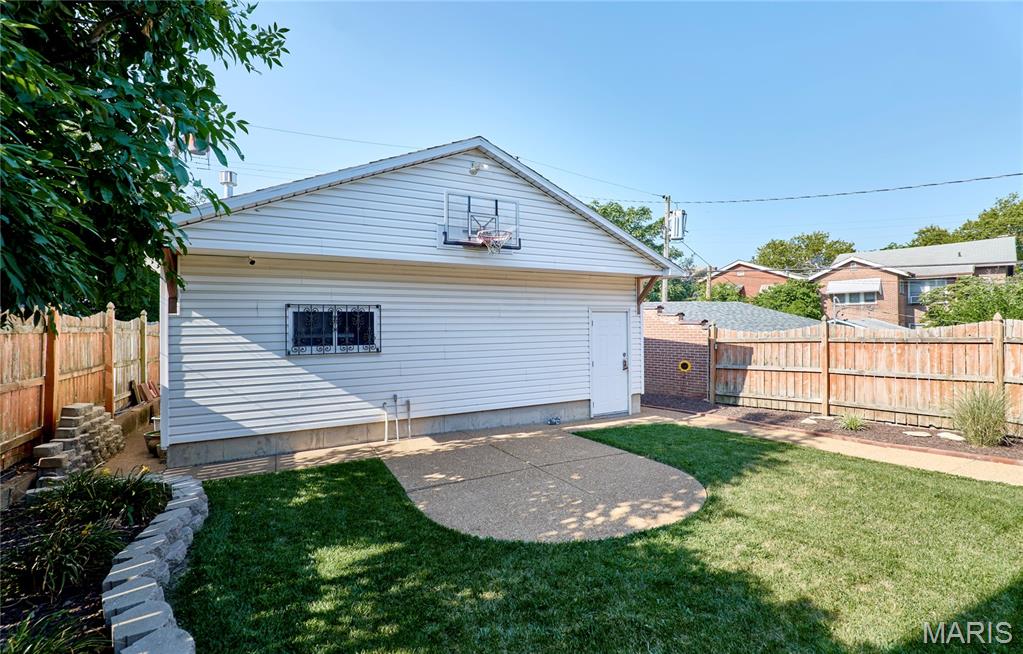 3452 Gasconade Street, St Louis, MO, 63118