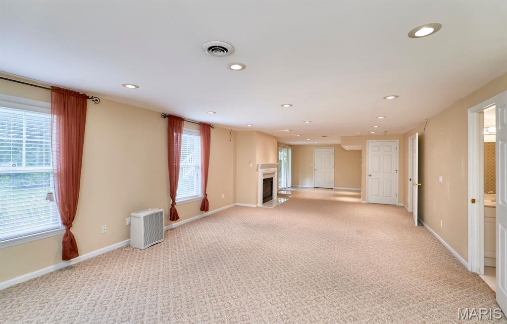 1516 Hibernation Hollow, Wentzville, MO, 63385-3356