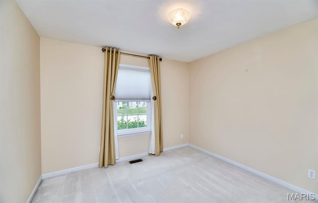 1516 Hibernation Hollow, Wentzville, MO, 63385-3356