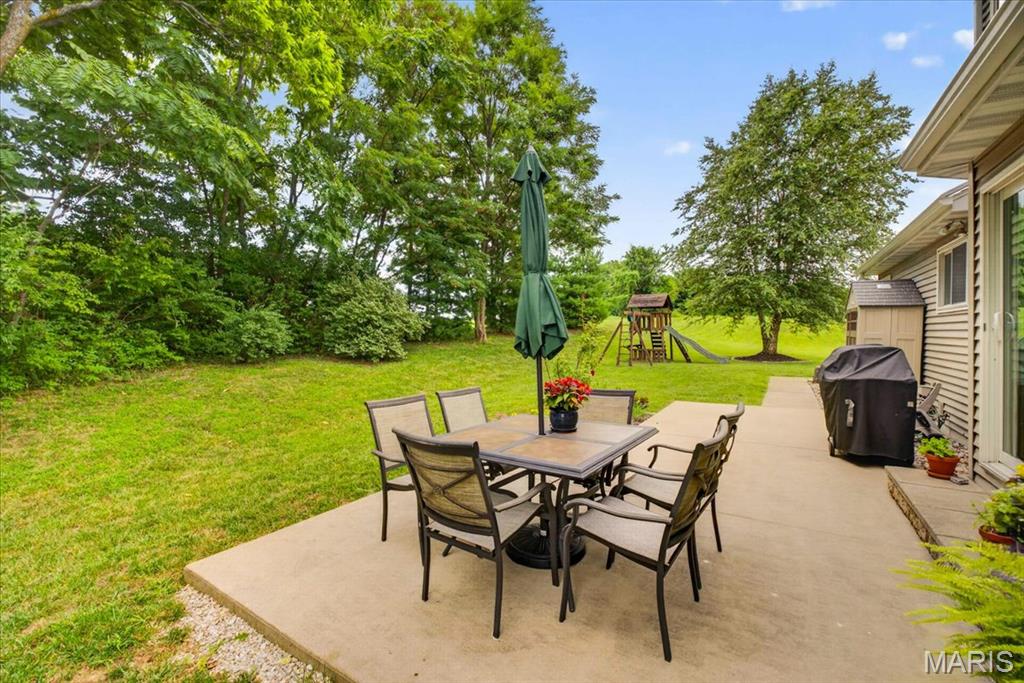 552 Micahs Way, Columbia, IL, 62236-2691