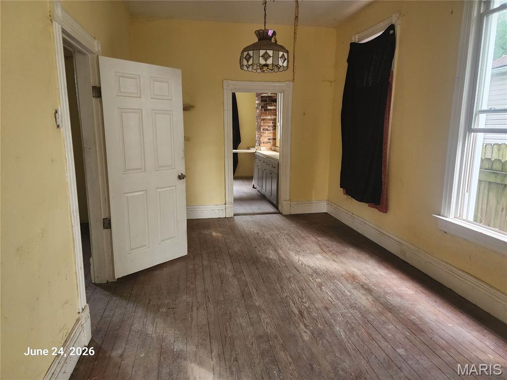 6434 Virginia Avenue, St Louis, MO, 63111