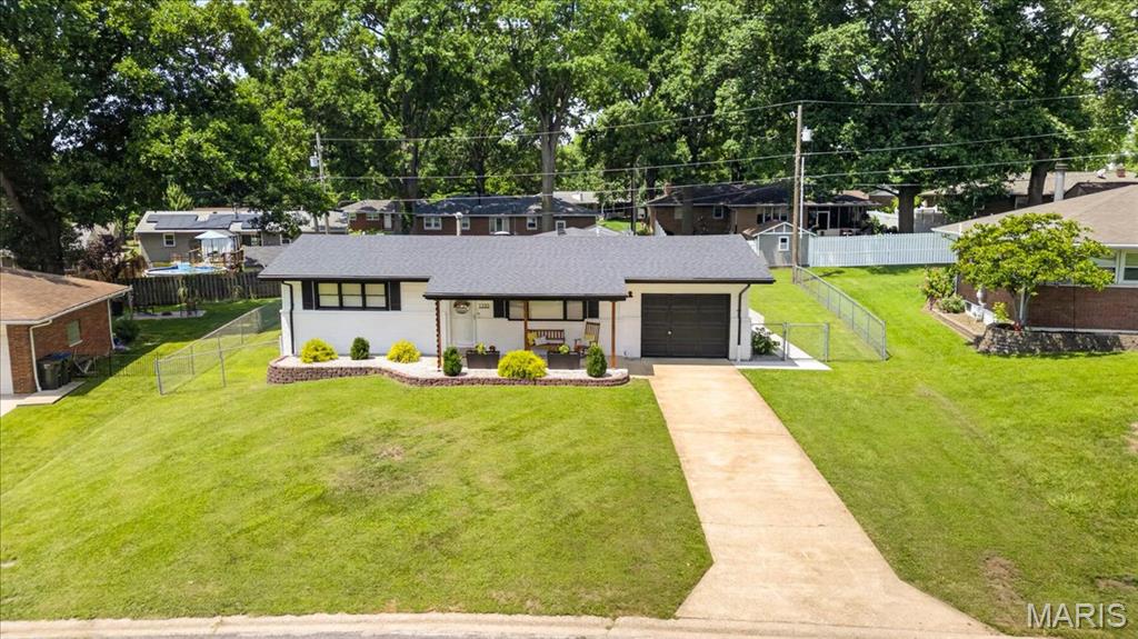 1333 N Evergreen Lane, Columbia, IL, 62236-1105