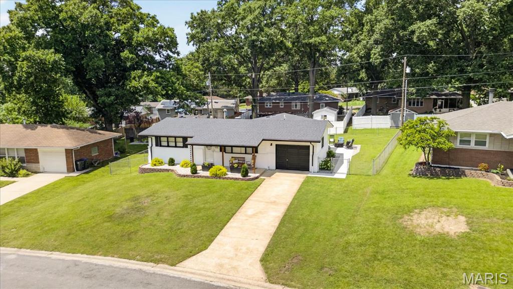 1333 N Evergreen Lane, Columbia, IL, 62236-1105