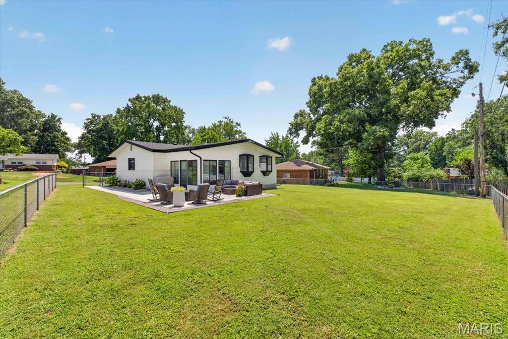 1333 N Evergreen Lane, Columbia, IL, 62236-1105