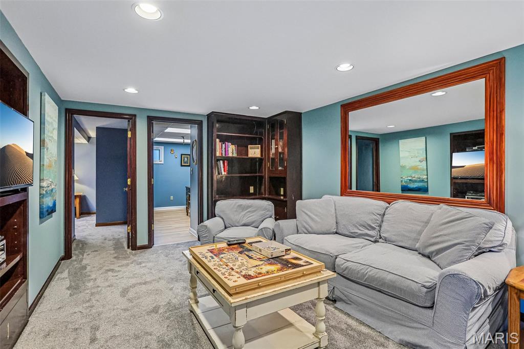 2213 Gladiator Drive, Fenton, MO, 63026