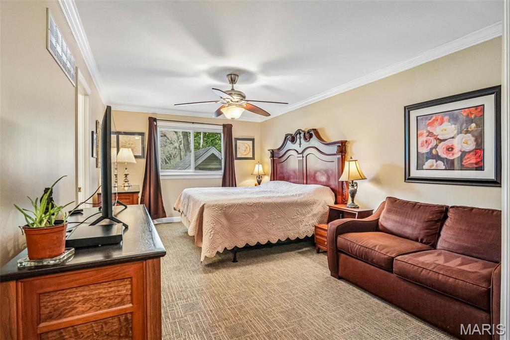 2213 Gladiator Drive, Fenton, MO, 63026