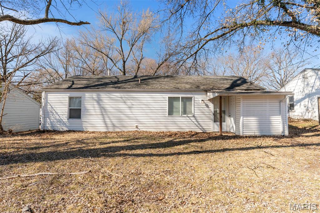 9750 Lorna Lane, St Louis, MO, 63136