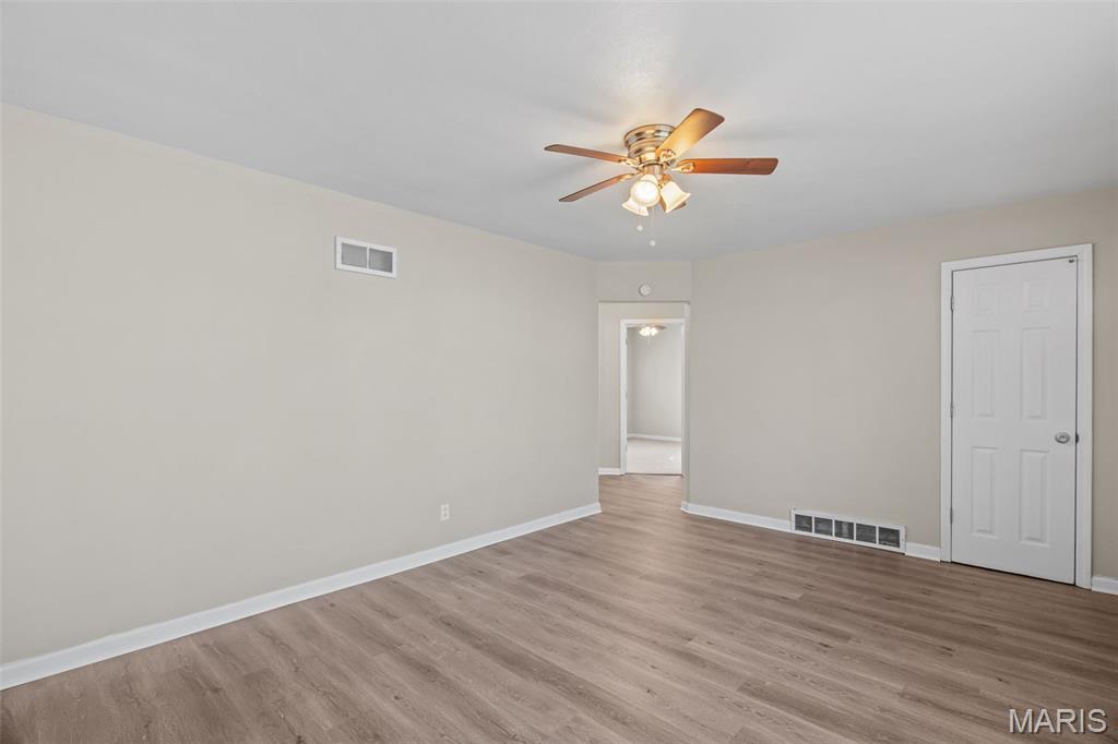 9750 Lorna Lane, St Louis, MO, 63136