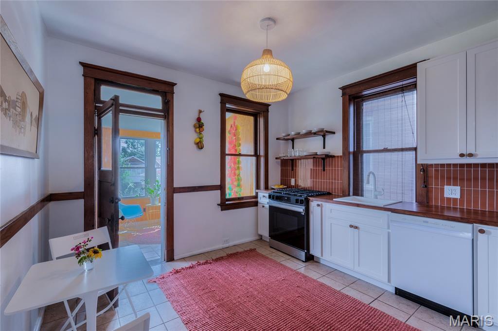 4984 Neosho, St Louis, MO, 63109-2953
