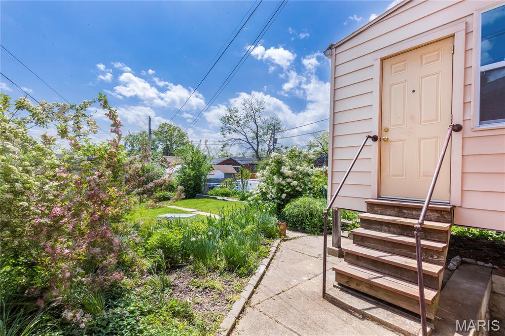4984 Neosho, St Louis, MO, 63109-2953