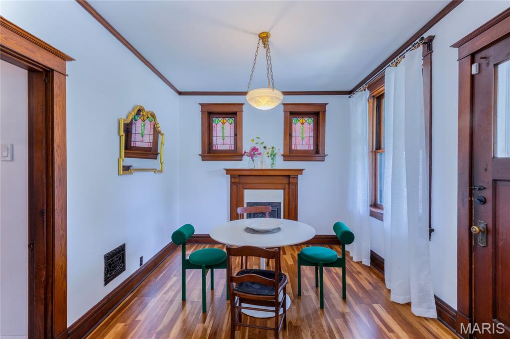 4984 Neosho, St Louis, MO, 63109-2953