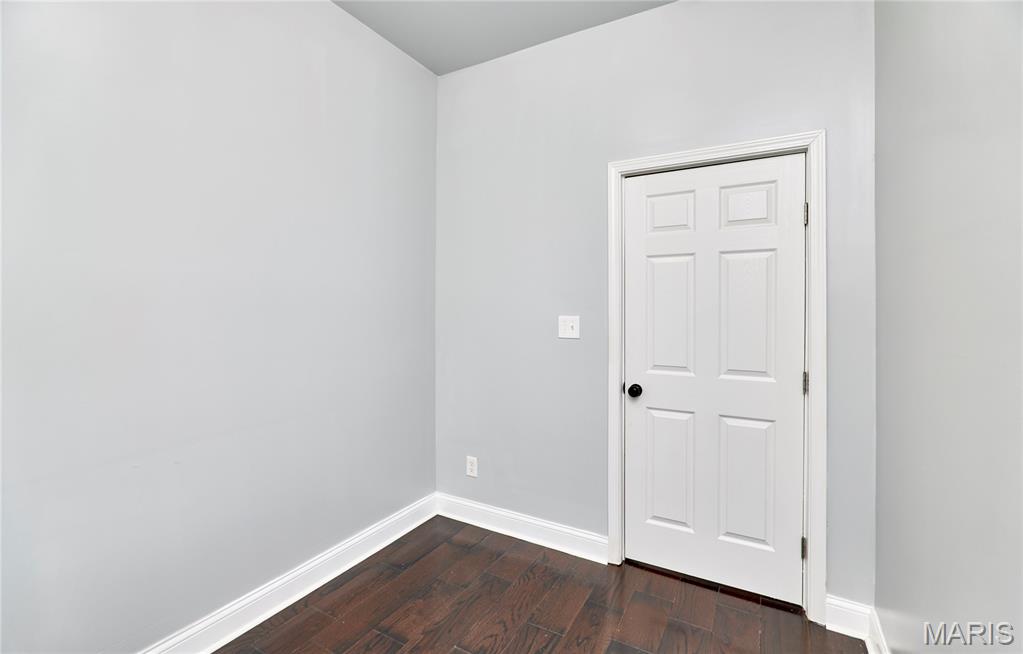 3007 Chippewa Street, St Louis, MO, 63118-3719