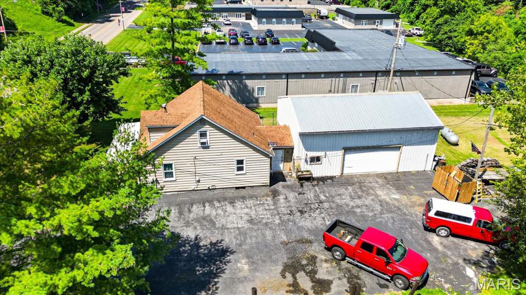 908 S Main Street, Columbia, IL, 62236-2404