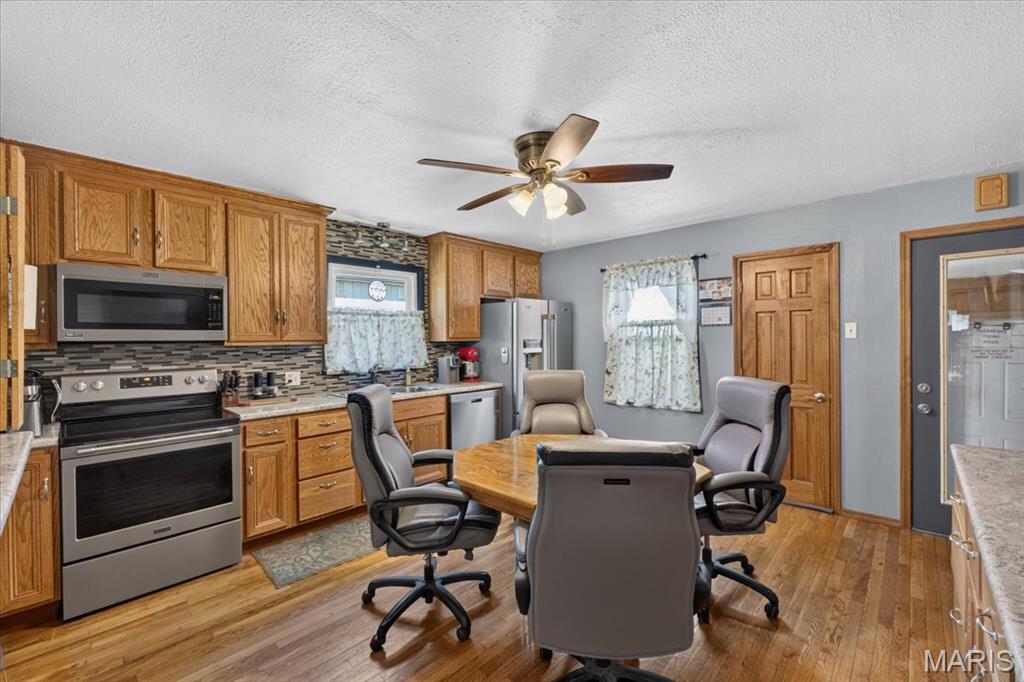 908 S Main Street, Columbia, IL, 62236-2404